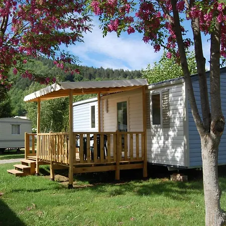 Camping Le Val Des Cevennes אתר קמפינג *